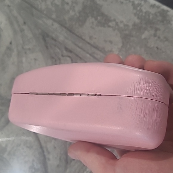JUICY COUTURE GLASSES CASE - Picture 3 of 4